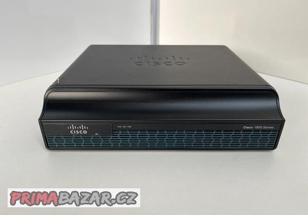 kvalitni-router-cisco-1921