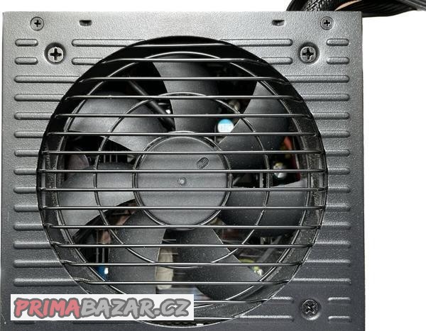 asus-rog-c700-80-plus-bronze-pc-zdroj-polomodulovy