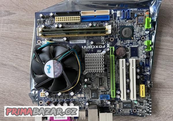 zakladni-deska-s-procesorem-a-pameti