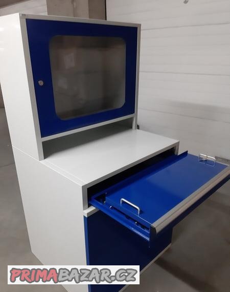 pocitacova-skrin-nova