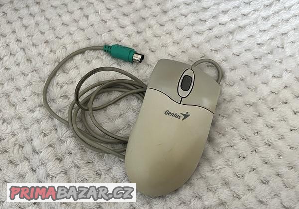 kulickova-ps2-mys-genius
