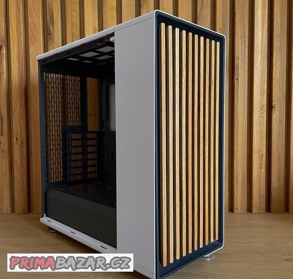 pocitacova-skrin-fractal-design-north-chalk-white