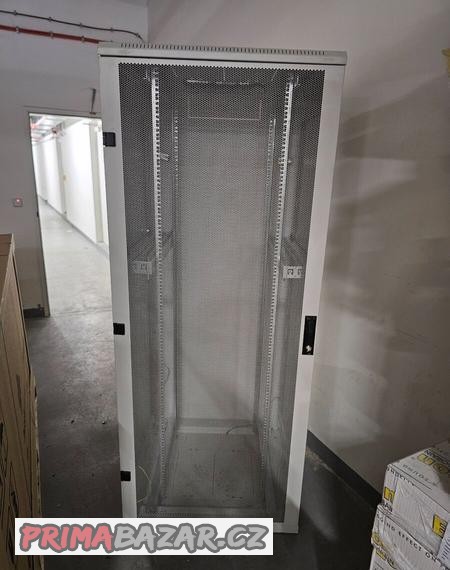 19-rack-42u-triton