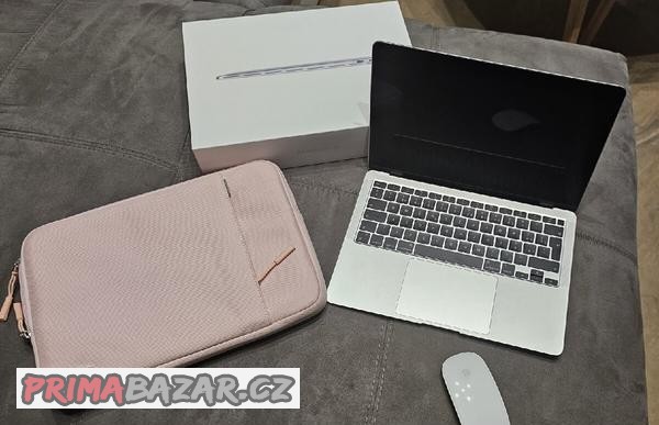 MacBook Air 13
