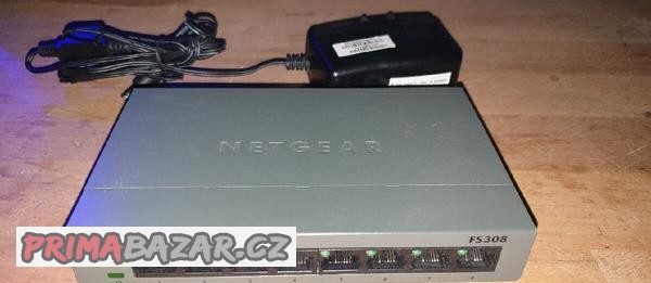 netgear-fs308-8x-10-100-switch-fs308-8-10-100-prepinac