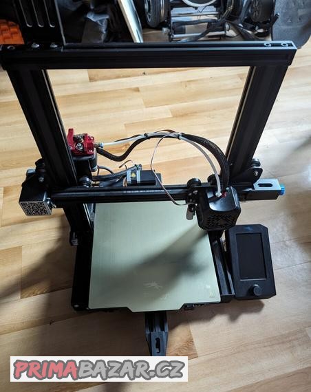 3d-tiskarna-ender-3-v2-s-upgrady