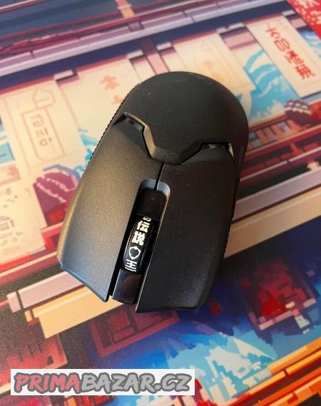 razer-viper-v2-pro-cerna