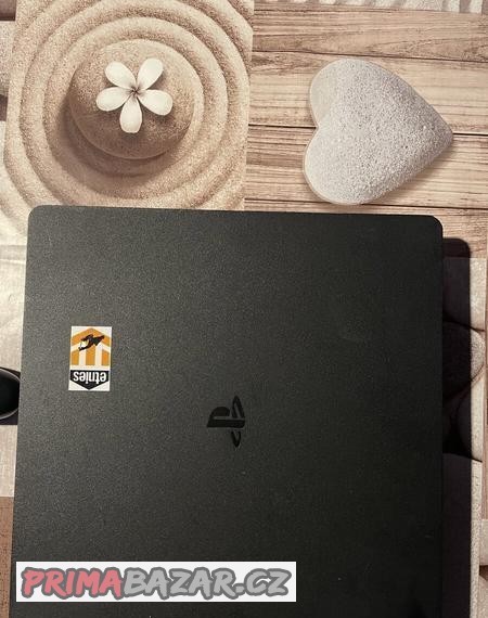 Sony PlayStation 4 slim 500 GB černá