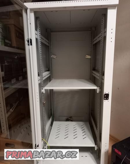 stojanovy-rozvadec-60x80x133-cm