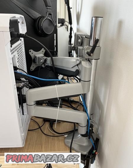 Držák na monitor AlzaErgo Arm T05S USB