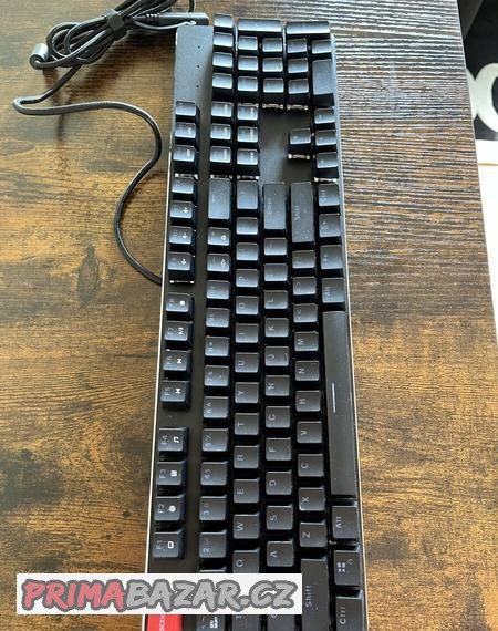 gmmk-brn-mechanicka-klavesnice