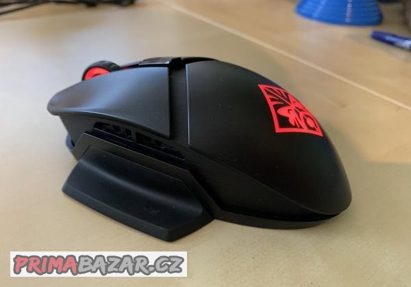 herni-mys-omen-photon-a-podlozka-omen-outpost