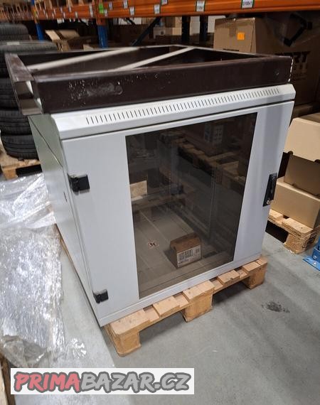 rozvadec-rack-case-triton-rma-15-a88-cax-a1