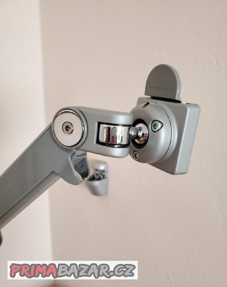 rameno-na-monitor-nebo-tv