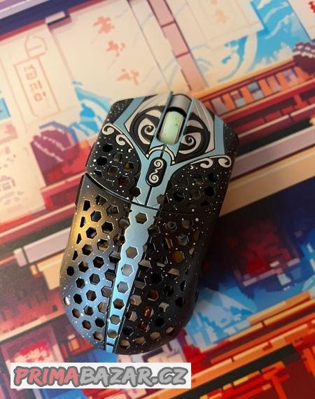 finalmouse-starlight-12-s-phantom