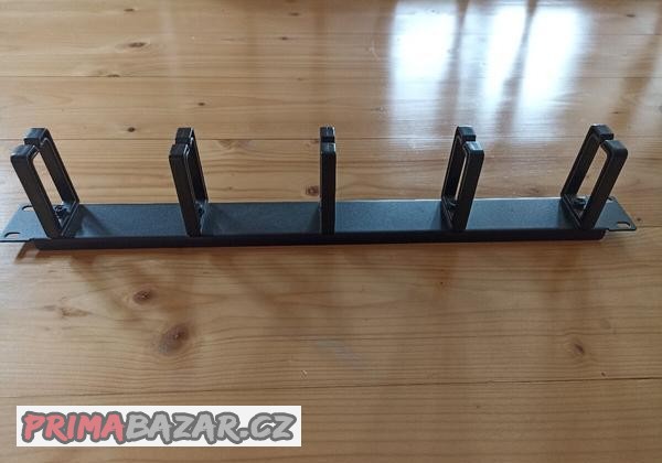 solarix-vyvazovaci-panel-19-1u-plastovy-cmp4