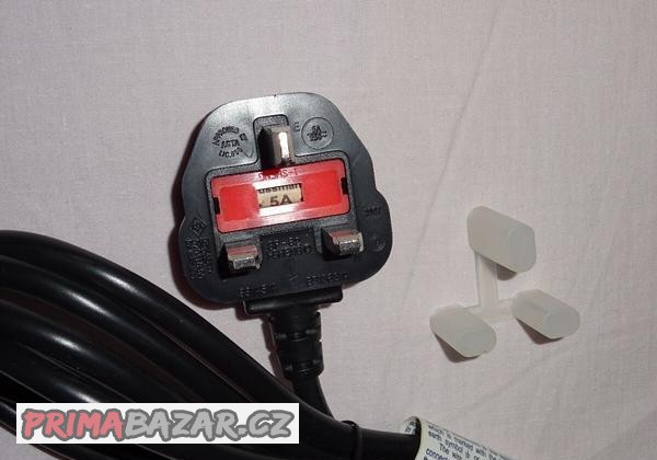privodni-kabel-k-pc-anglicka-zasuvka