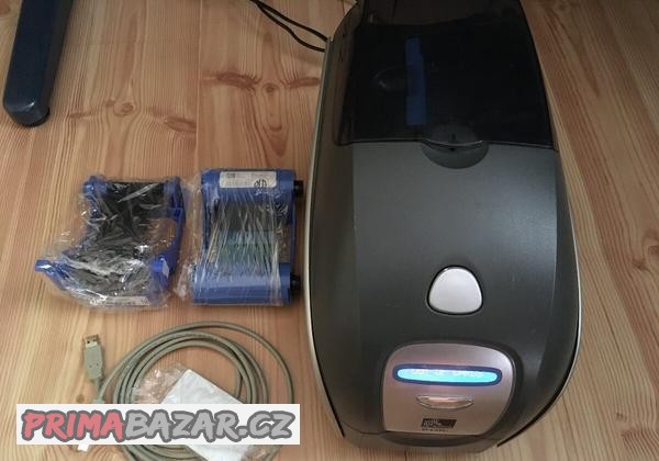 tiskarna-plastovych-pvc-karet-zebra-p110i