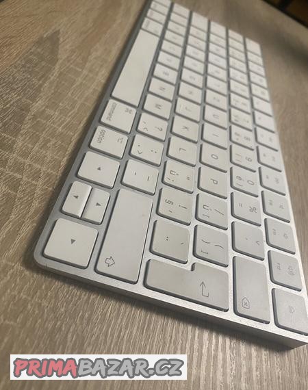 apple-magic-keyboard-cz