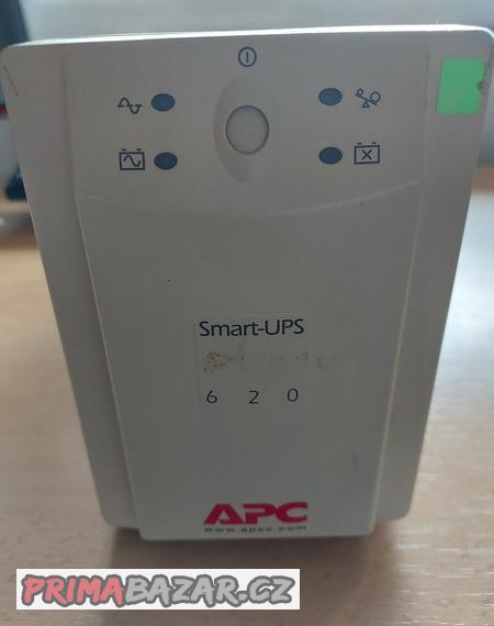 zalozni-zdroj-akumulatorovy-apc-back-ups-620-bila