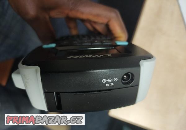 dymo-tiskarna-odznak-odznaku