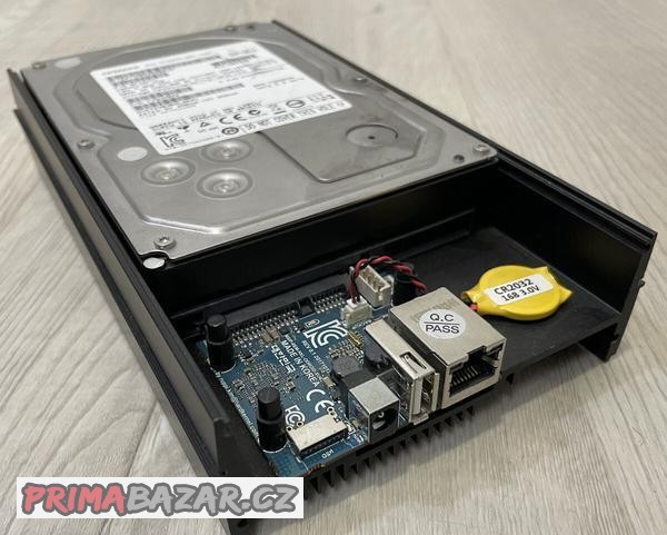 jednodeskovy-pocitac-odroid-hc2-8-jader-2gb-3tb-hdd-hgst