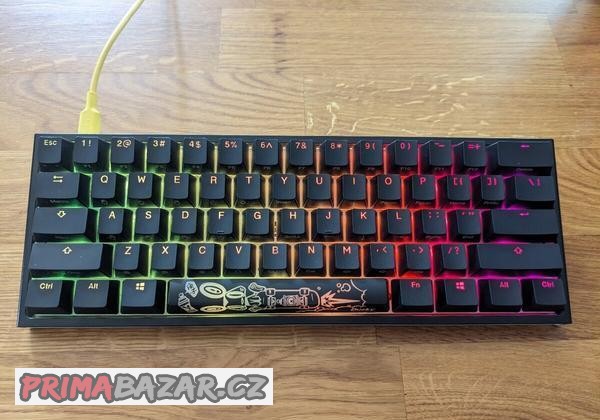 ducky-one-2-mini-spinace-cherry-mx-brown