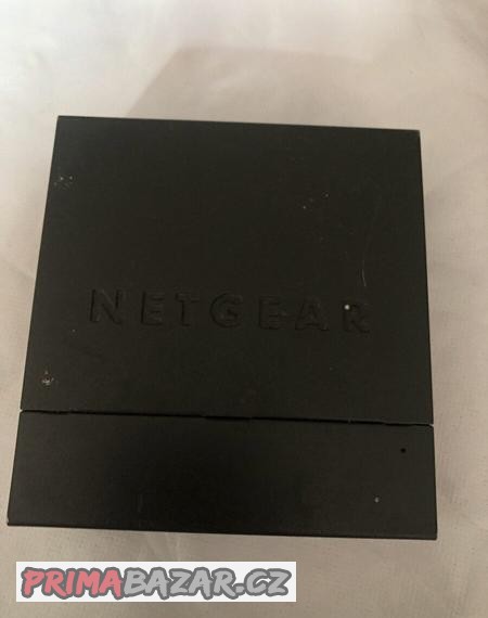 netgear-5-port-fast-ethernet-switch-fs305