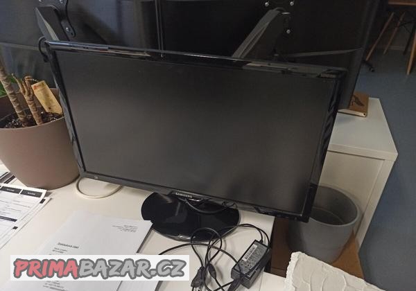 lcd-monitor-24-samsung-s24d300h
