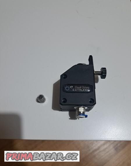 extruder-pro-3d-tiskarnu-bgm-dual-drive