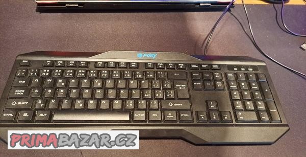 prodam-herni-klavesnici