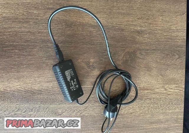 adapter-12v-2-5a