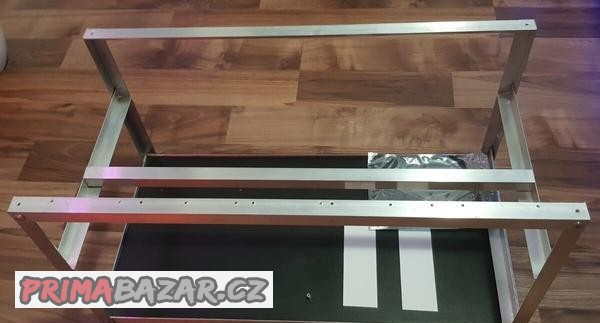 hlinikova-konstrukce-pro-mining-rig