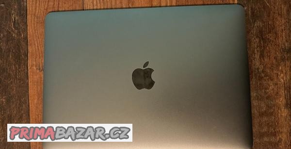 apple-macbook-12-space-grey-lcd-display