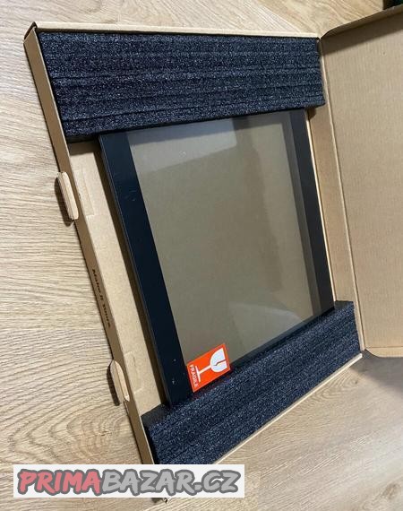 bocnice-z-tvrzeneho-skla-pro-nr200p