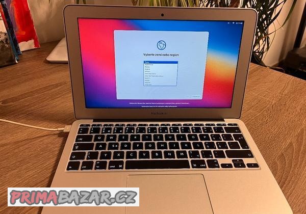 apple-macbook-air-11-early-2014