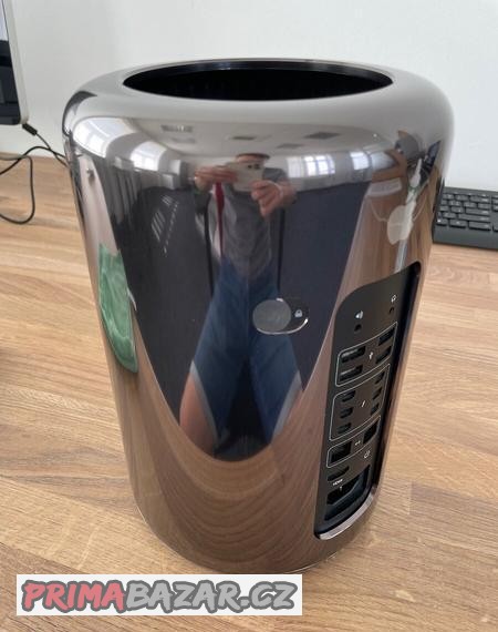 apple-mac-pro-2013-xeon-5-3-5ghz-6-core-16gb-ram-500gb-ssd