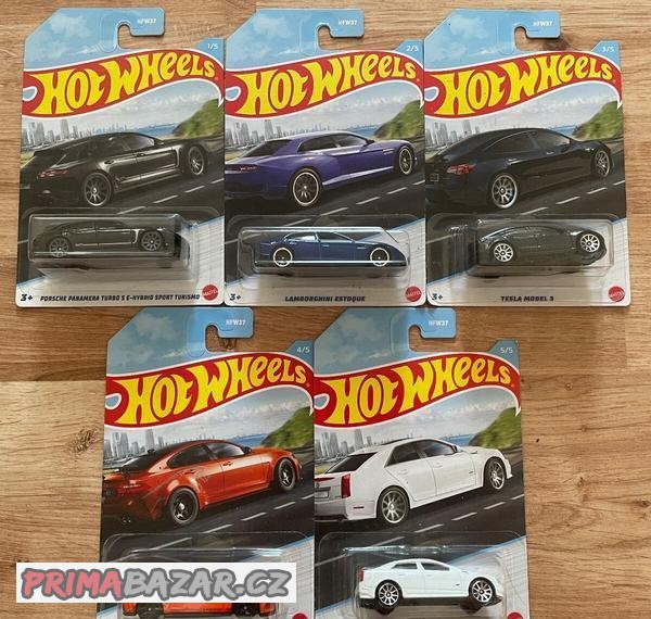 HotWheels sada Luxury Sedans