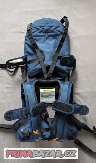 minimeis-detske-nositko-na-ramena