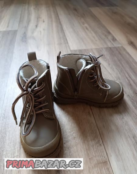 Boty, teple, velikost 23
