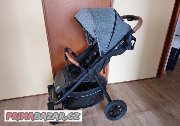 sportovni-kocarek-petite-mars-move-ii-light-grey