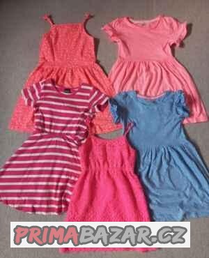 ruzove-saty-s-puntiky-vel-134