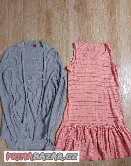 divci-saty-sukne-svetrik