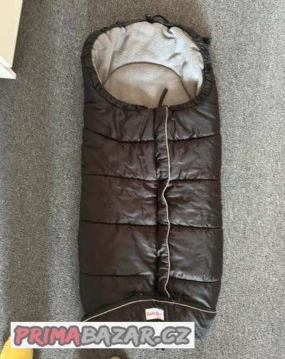 cerny-fusak-do-kocarku