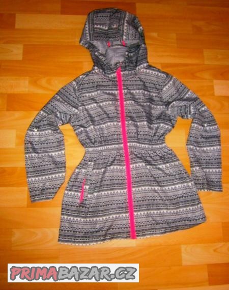 krasna-jarni-bunda-parka-vel-146-152