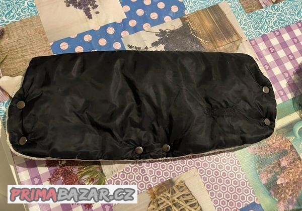 rukavnik-y-ke-kocarkum