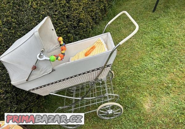 detsky-retro-kocarek