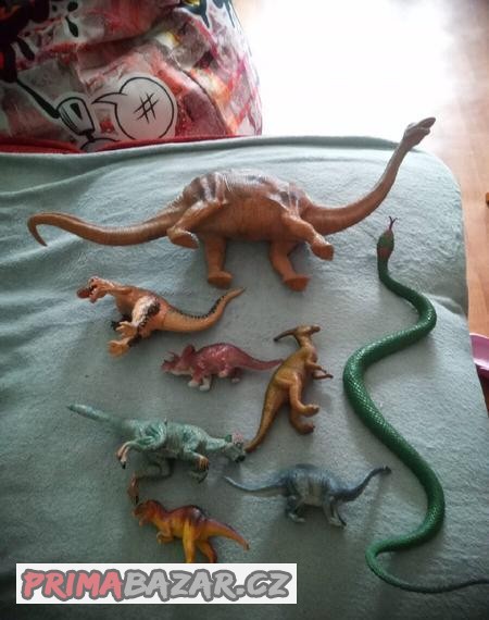 Dinosauři 26ks