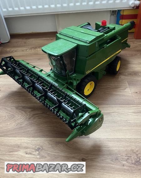 kombajn John Deere