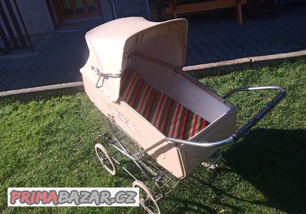 retro-kocarek-liberta